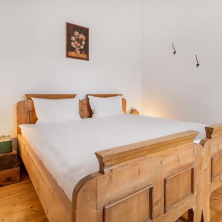 Rustic Visual Apartamento Oradea Exterior foto