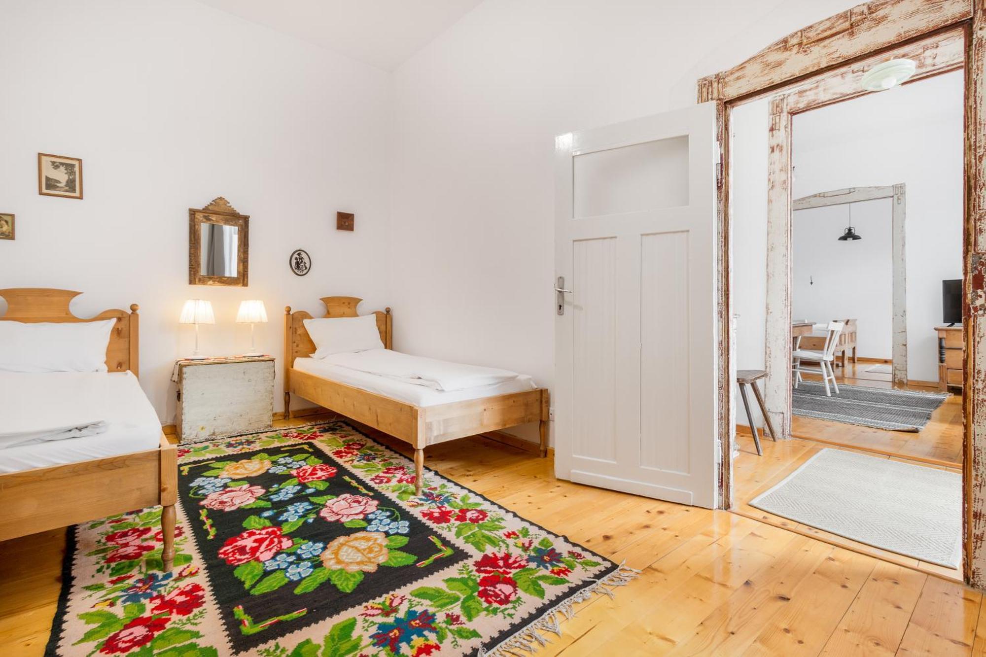 Rustic Visual Apartamento Oradea Exterior foto